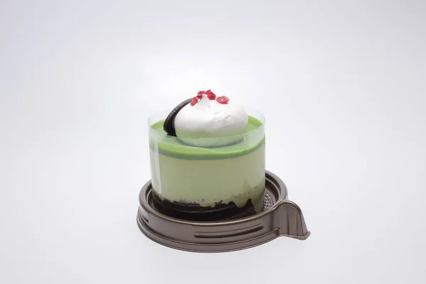 Matcha Groene Thee Cake Geïsoleerd Witte Achtergrond — Stockfoto