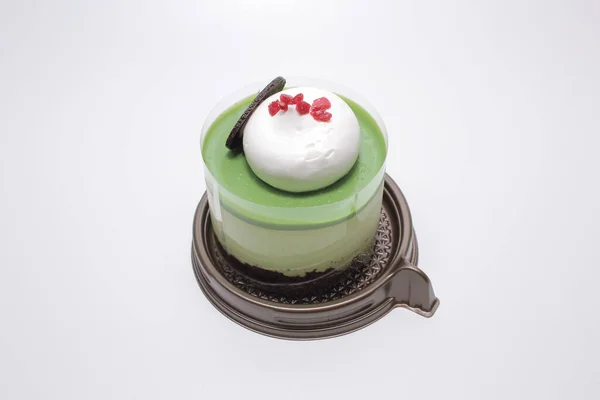 Matcha Groene Thee Cake Geïsoleerd Witte Achtergrond — Stockfoto