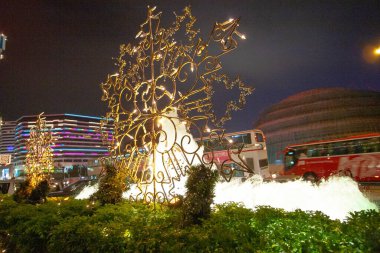 Central 'da Noel mevsimi dekorasyonu, hk 2 Aralık 2006