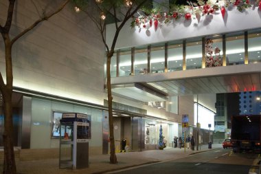 2 Aralık 2006, Hong Kong, Queens Road Central işten sonra?