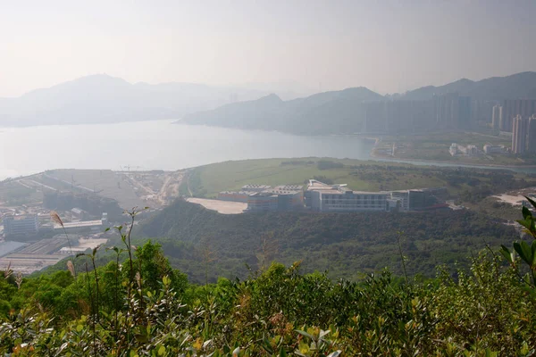 Tseung Kwan O Industrial Estate, High Junk Peak, hk 2 Aralık 2006