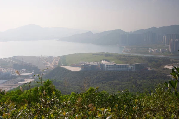 Tseung Kwan O Industrial Estate, High Junk Peak, hk 2 Aralık 2006