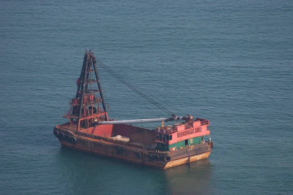 Pontoon Hajó Victoria Kikötőjében Hong Kong Dec 2006 — Stock Fotó