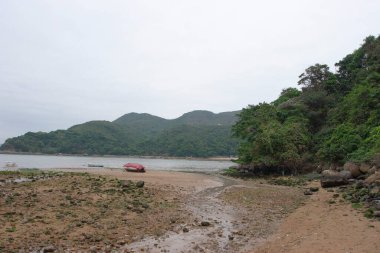 15 Nisan 2006 'da Clear Water Bay' de Sheung Sze Wan Sahili 