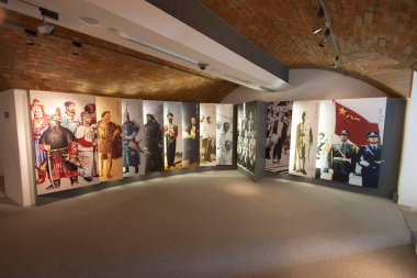 17 Haziran 2006 'da Hong Kong Sahil Savunma Müzesi' nde sergilendi. 