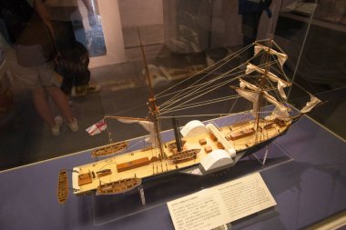 17 Haziran 2006 Tahta Antika gemisi sergilenirken izole edildi