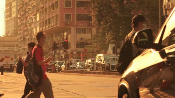 October 2020 People Crossing Street Hong Kong — Stock Video