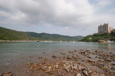 Tai Tam Harbour is a harbour in the innermost part of Tai Tam Bay 2 Sept 2006