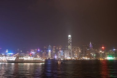 28 Ekim 2006 Kowloon 'dan Hong Kong Adası Gece Görüşü