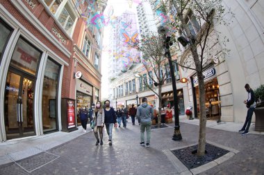 26 Aralık 2020 'de Lee Tung Avenue Hong Kong' da sergilendi.