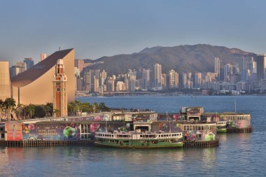 26 Aralık 2020, Star Ferry Pier Kowloon, Tsim Sha Tsui