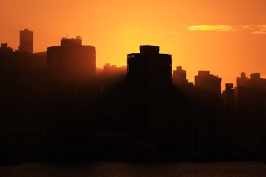 26 Aralık 2020, Sheung Wan, Hong Kong 'un batımı.