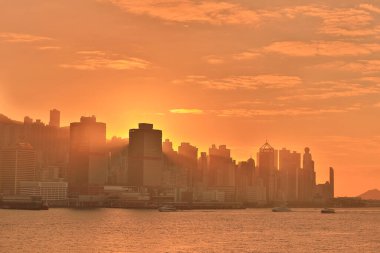 26 Aralık 2020, Sheung Wan, Hong Kong 'un batımı.