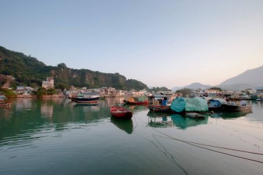 Sam Ka Tsuen Tayfun Sığınağı, Hong Kong, 4 Kasım 2006 