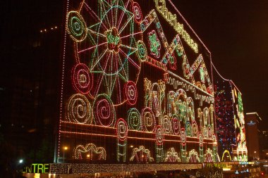 Tsim Sha Tsui 'de Noel Işıkları 30 Aralık 2006