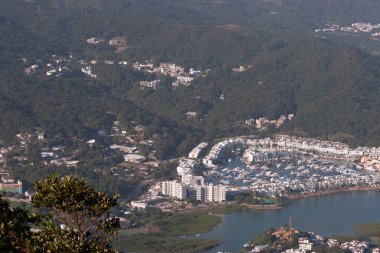 17 Aralık 2006 'da Hebe Haven' da Hong Kong 'da bir yat kulübünde park edilmiş.