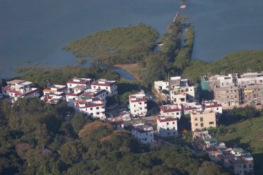 17 Aralık 2006, köy evi Nam Wai, sai kung