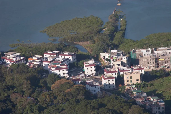 17 Aralık 2006, köy evi Nam Wai, sai kung