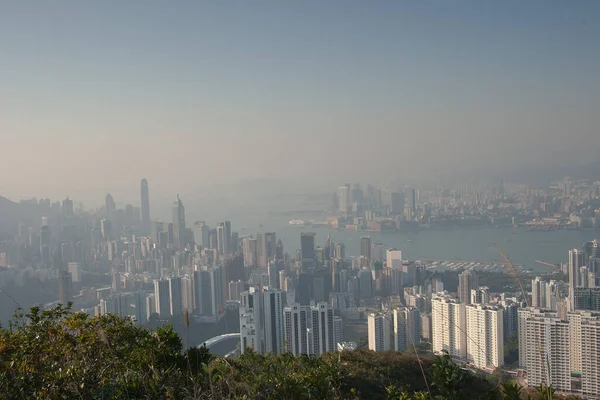 25 Aralık 2006 Jardines Gözcüleri 'nden Hong Kong Skyline görüntüsü 