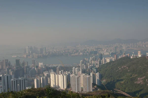 25 Aralık 2006 Jardines Gözcüleri 'nden Hong Kong Skyline görüntüsü 