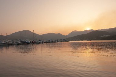 4 Aralık 2005, Hebe Haven 'da günbatımı, sai kung, h