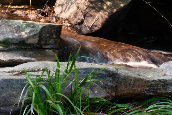 Stream Bride Pool Cachoeira Hong Kong — Fotografia de Stock