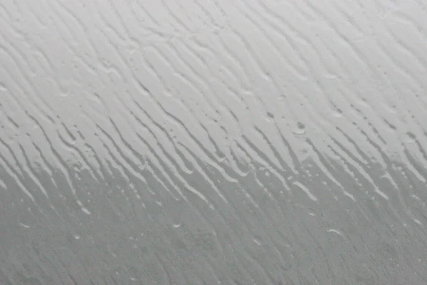Gocce Pioggia Sulla Superficie Degli Occhiali Finestra Con Sfondo Nuvoloso — Foto Stock