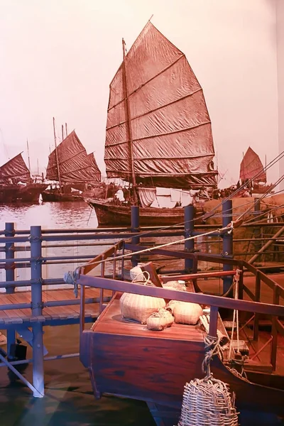 Ship model in Hong Kong Museum of History 19 Feb 2005