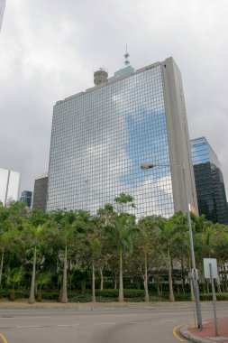 15 may 2005 the office building at central  hong kong