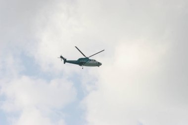 15 may 2005  view of helicopter in flight, the blue sky day