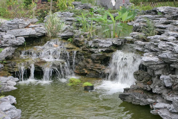Nisan 2005 Havuzu Olan Çin Bahçesi Lingnan Bahçesi — Stok fotoğraf