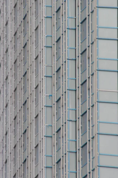 May 2005 Windows Modern Office Building Central — Stockfoto