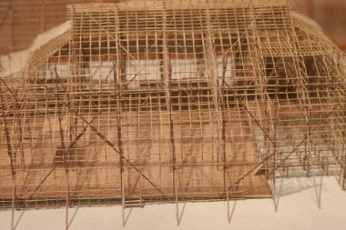 Bambu Tiyatrosu ve İskelesi 'nin geçici ölçeklendirmesi