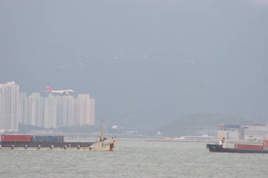 11 Haziran 2005 'te Tuen Mun' da Chek Kap Kok görüldü.