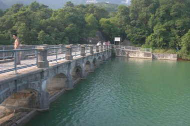 8 Ekim 2005 Baraj duvarı ve Aberdeen Ülkesi 'nin yolu