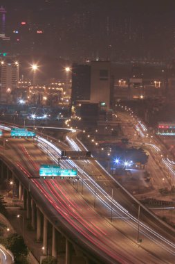 29 Ekim 2005 Konteyner Terminal Gecesi yakınlarındaki Hong Kong Skyline 