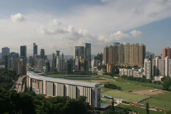 二零零五年七月十六日跑马地区 以香港马场闻名 — 图库照片