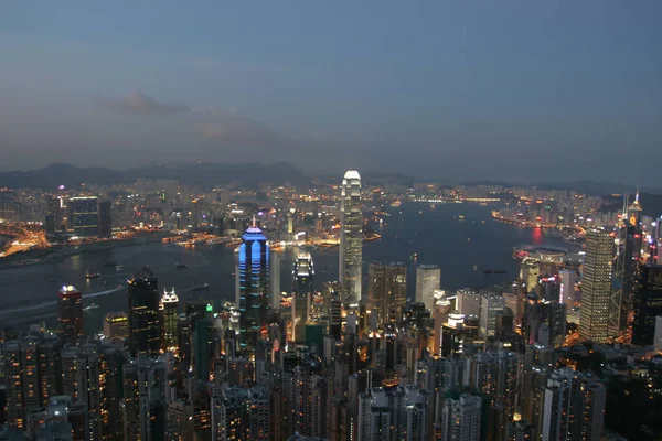 2005年7月16日香港市内ルガード道路から夜景 — ストック写真