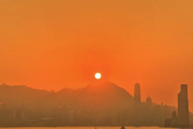 Victoria Zirvesi Limanı ve Gün batımı, 27 Aralık 2020