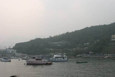16 oct 2006 the shipyard at Hebe Haven sai kung , h