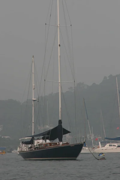 View Hebe Haven Large Boat Parking Sea Coast Oct 2006 — Photo