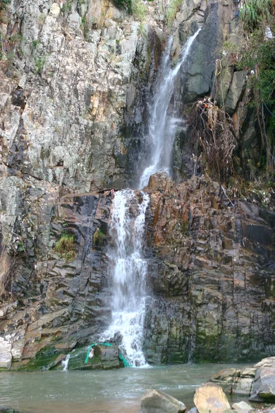 Steep Cliff Waterfall Waterfall Bay Park Hong Kong China — Stock Photo, Image