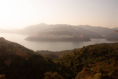 17 Aralık 2005, Shek O Yolu 'ndaki rüzgârlı boşluk.