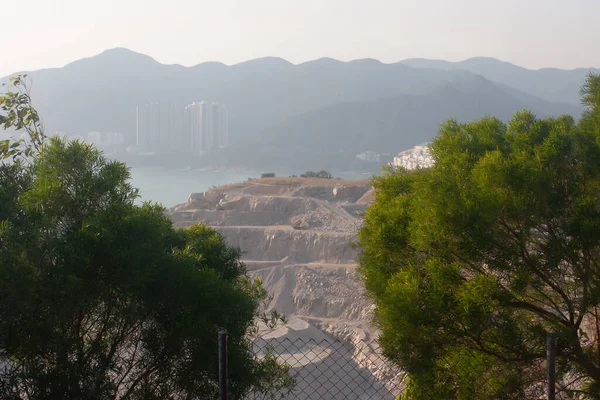 17 Aralık 2005, Shek O Yolu 'ndaki rüzgârlı boşluk.