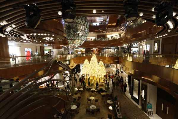 Dic 2020 Bonito Árbol Navidad Con Tema Oro Centro Comercial —  Fotos de Stock