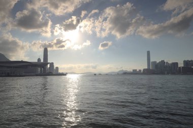 15 Mayıs 2021, Victoria Limanı 'nın Hong Kong Skyline Kapısı.