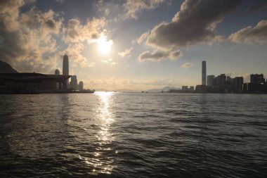 15 Mayıs 2021, Victoria Limanı 'nın Hong Kong Skyline Kapısı.