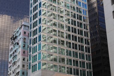 15 Mayıs 2021 Wan Chai, Hong Kong 'da modern bir ofis binası.