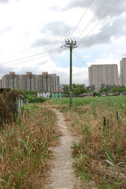 Nam Sang Wai köyünün yolu, Yuen Long