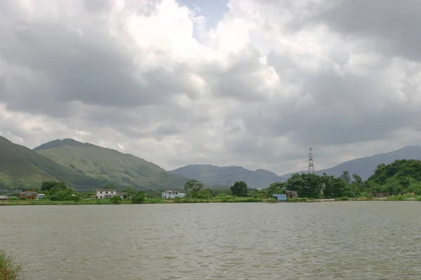 Lagoa Peixes Shan Pui Tsuen Yuen Longo — Fotografia de Stock